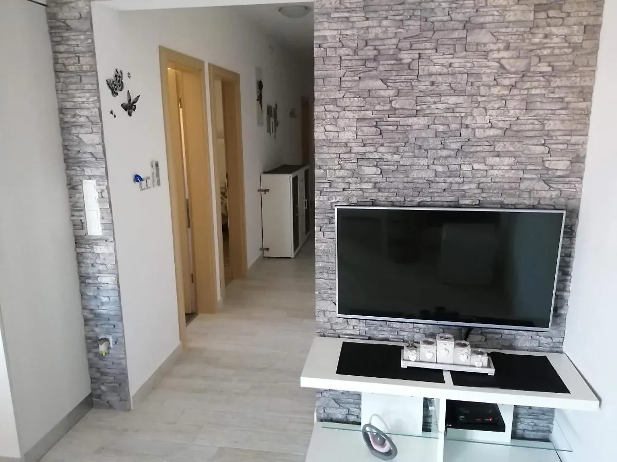 Apartment Nana سوبيتارسكا دراغا