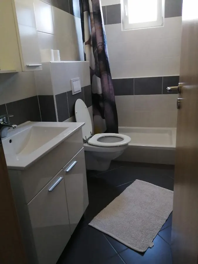 Apartment Nana سوبيتارسكا دراغا