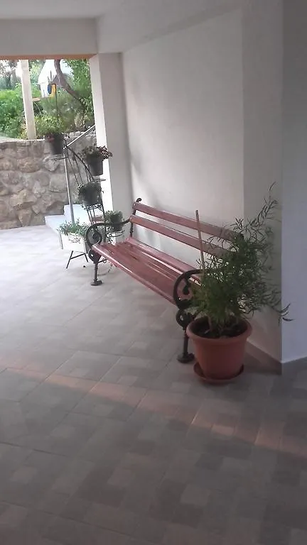 Apartment Nana سوبيتارسكا دراغا كرواتيا