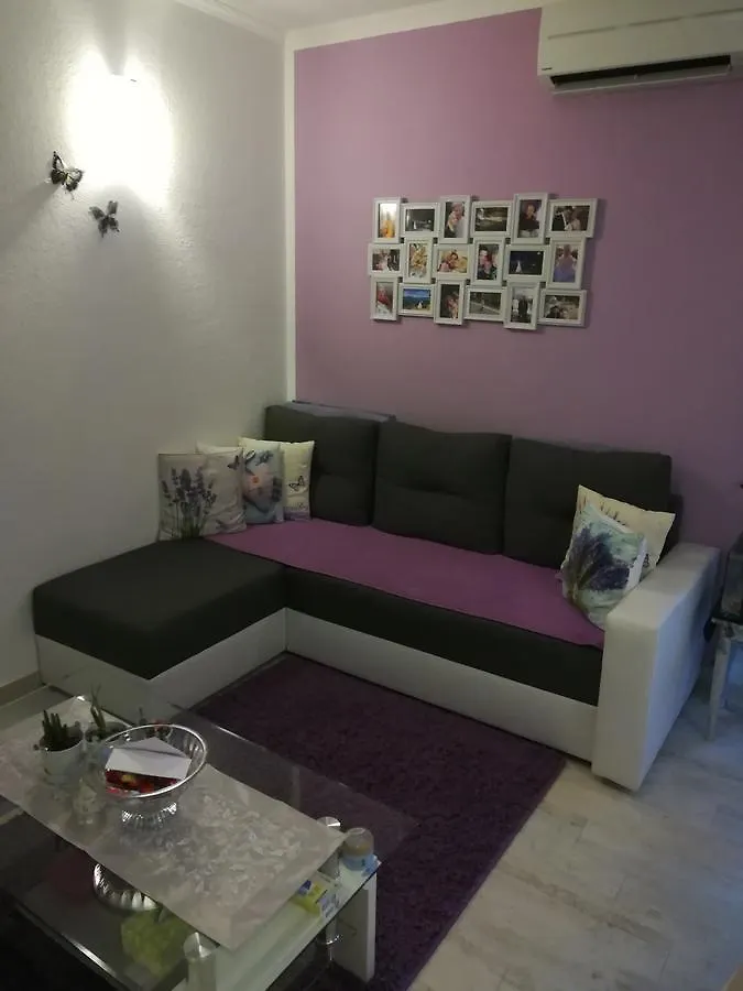 Apartment Nana سوبيتارسكا دراغا